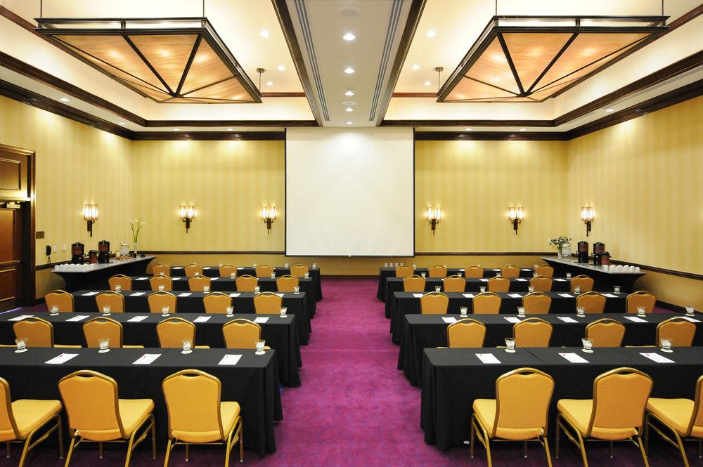 Hotel Marriott Energy Corridor 3*