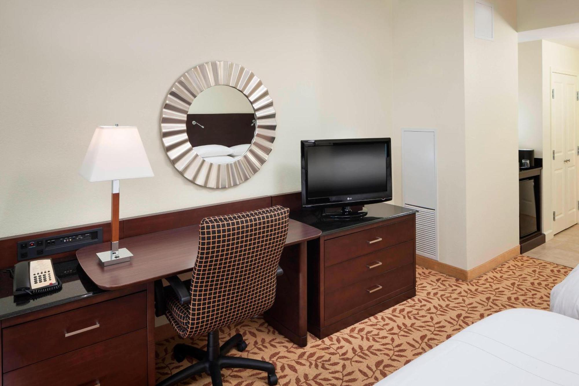 Hotel Marriott Energy Corridor 3*