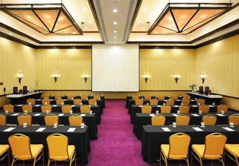 Hotel Marriott Energy Corridor 3*